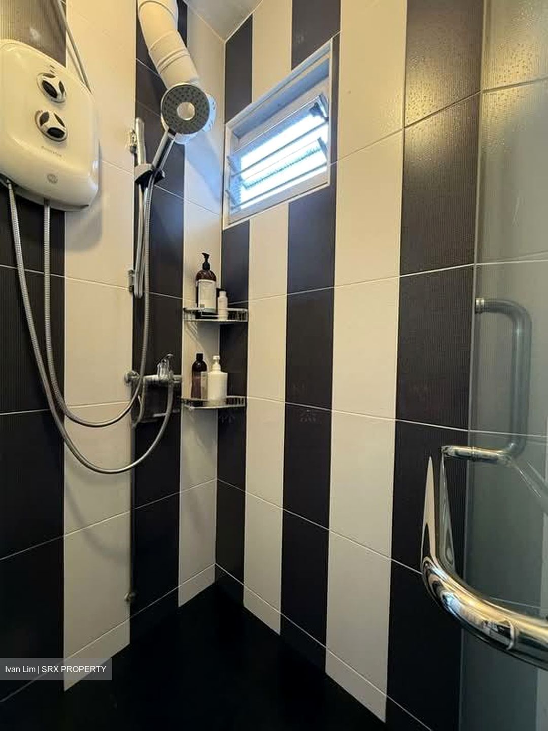 Blk 102 Pearl Garden (Bedok), HDB 3 Rooms #572668031